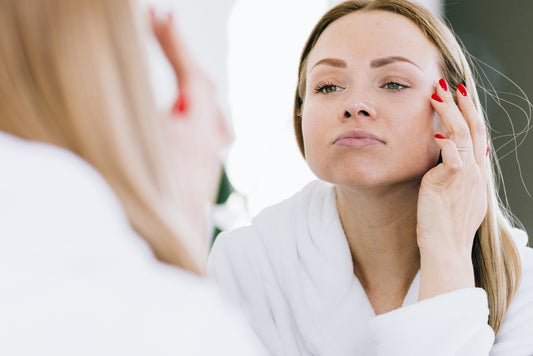 Sconfiggi i pori dilatati: una guida completa per una pelle perfetta